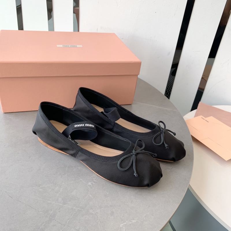 Miu Miu flat shoes